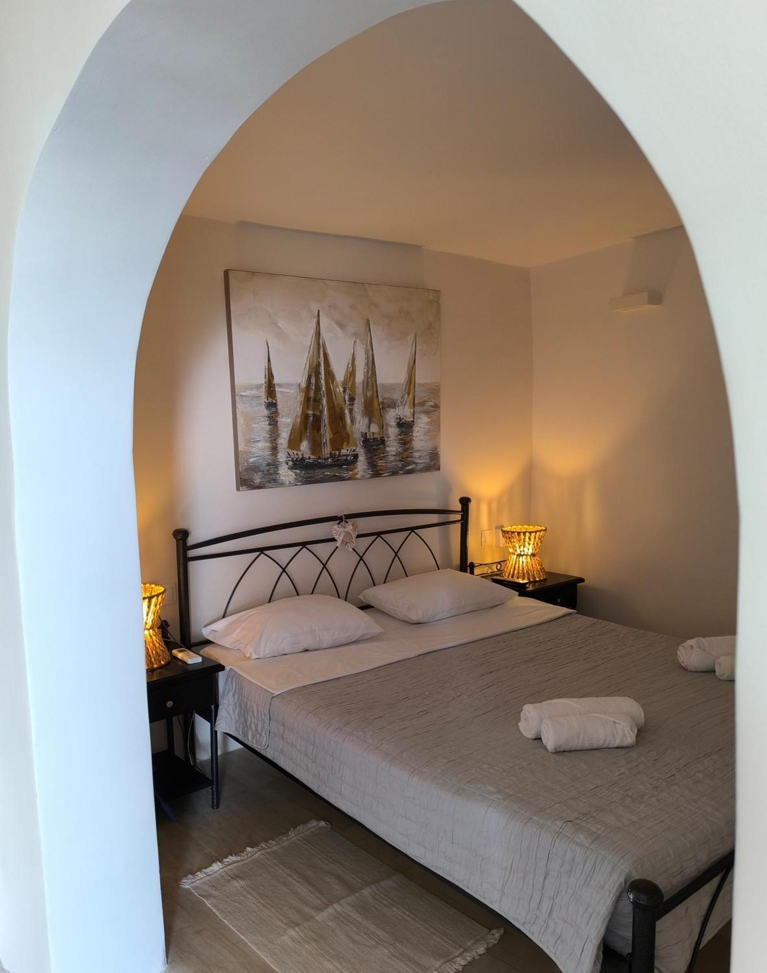 Kampanelia Village Suites サントリーニ エクステリア 写真