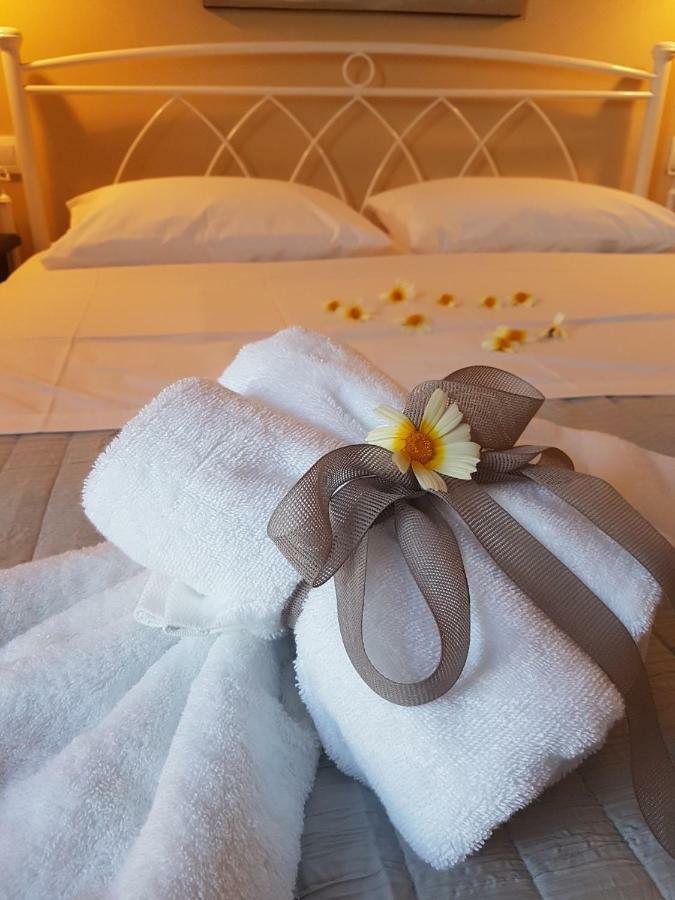 Kampanelia Village Suites サントリーニ エクステリア 写真